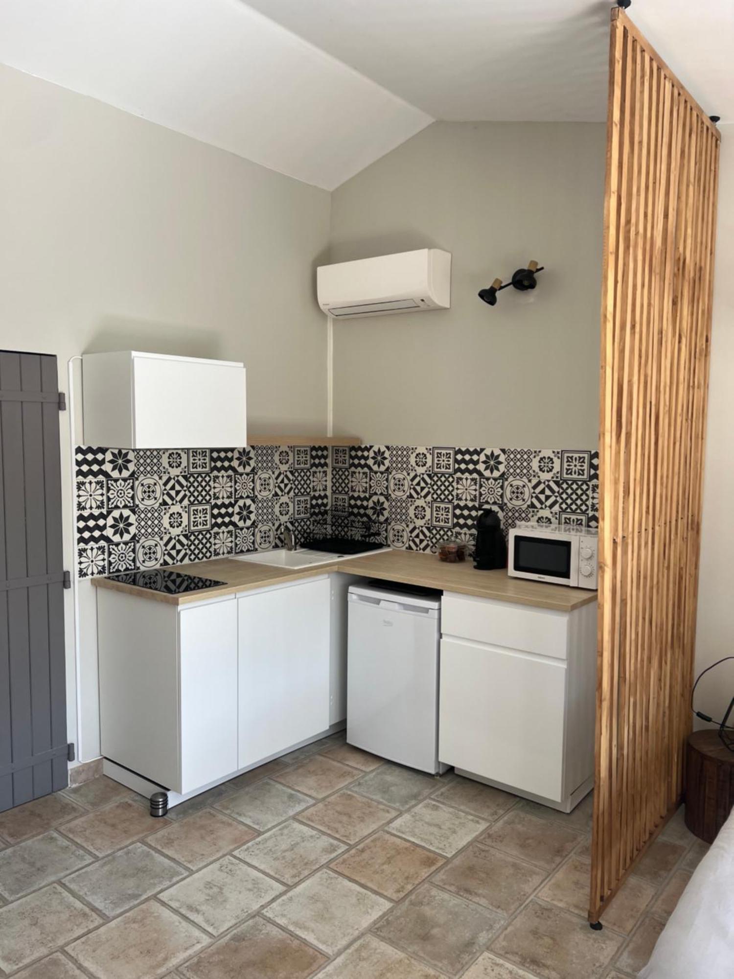 Gite La Maison Dans L'Olivette Орезон Екстериор снимка